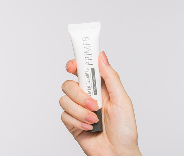M RADIANCE MAKEUP BASE