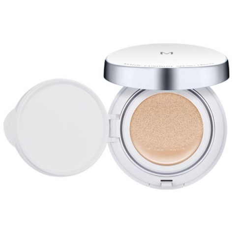 M MAGIC CUSHION SPF50+/PA+++